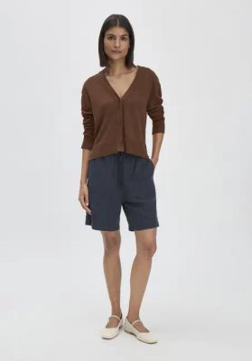 Relaxed shorts made of soft TENCEL Lyocell with linen