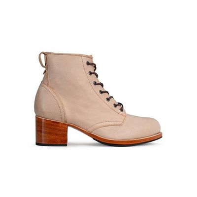 The Elena in Oatmeal ~ Standard/Narrow