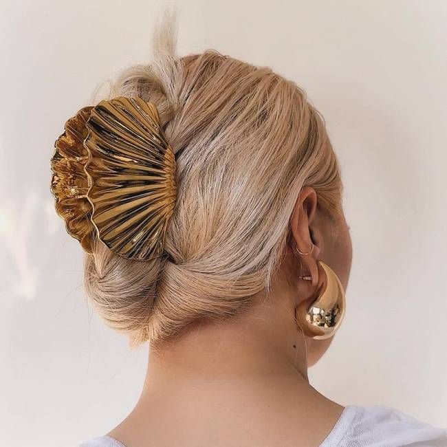 Gold - Gold Shell Hair Claw Clip - LadyJuneAccessories