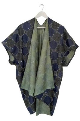 Trudi Poncho Nr. 76 Jodhpur im Vintage-Stil aus Seide Bearbeiten