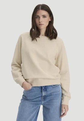Oversized sweatshirt made from organic cotton