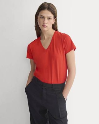 The Slim V-Neck Tee in Essential Cotton | Fiery Red
