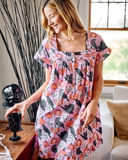 Sleepy Hollow - Pintuck Nightgown - Nevermore Pink