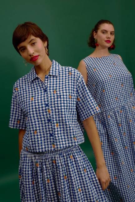 Archer -  Cotton Shirt in Gingham with Carrot Embroidery