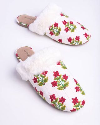 Pretty in Poinsettia - Quilted Faux Fur Slippers - Cream