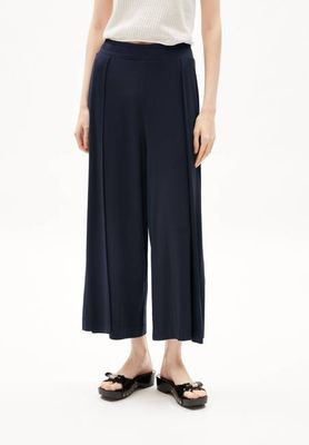 KAARO LINI | night sky