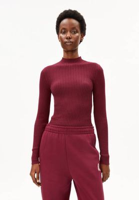 ALAANIA KNIT SWEATER | velvet red