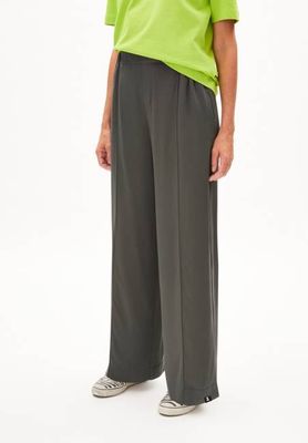 JONAVALIE PANT | Weltraumstahl