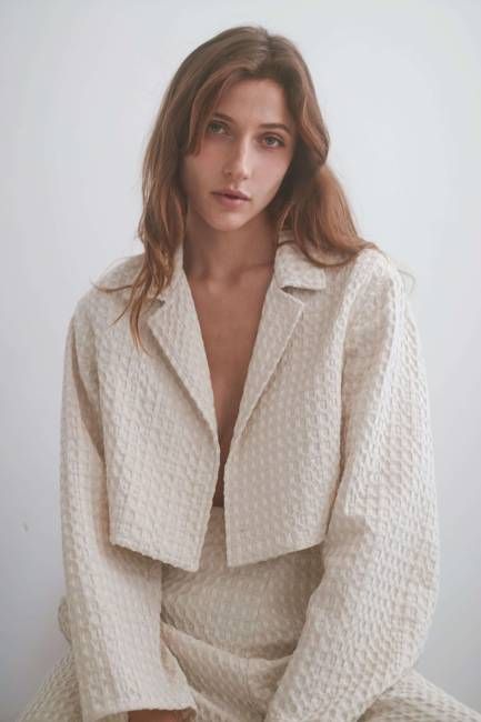 ECRU WAFFLE CROP JACKET