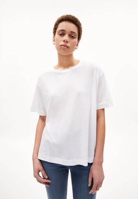 SAIKAA| white