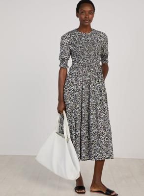 Soraya Dress with Lenzing™ Ecovero™