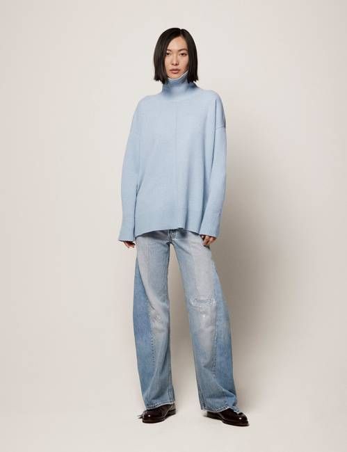Cashmere Oversized Turtleneck | Light Blue