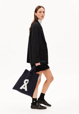 TOTAA BOLD | night sky