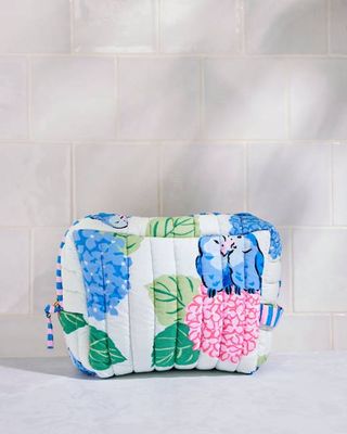 Hydrangea Honeymoon - Quilted Pouch - Cloud