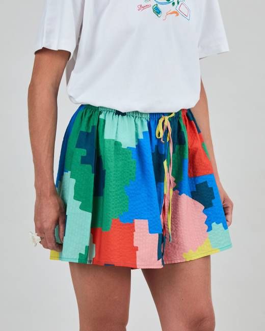 Maxi Flower Bali Loose Shorts