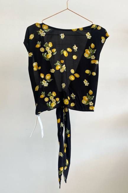 Sample Sale Valentina Top in Lemons