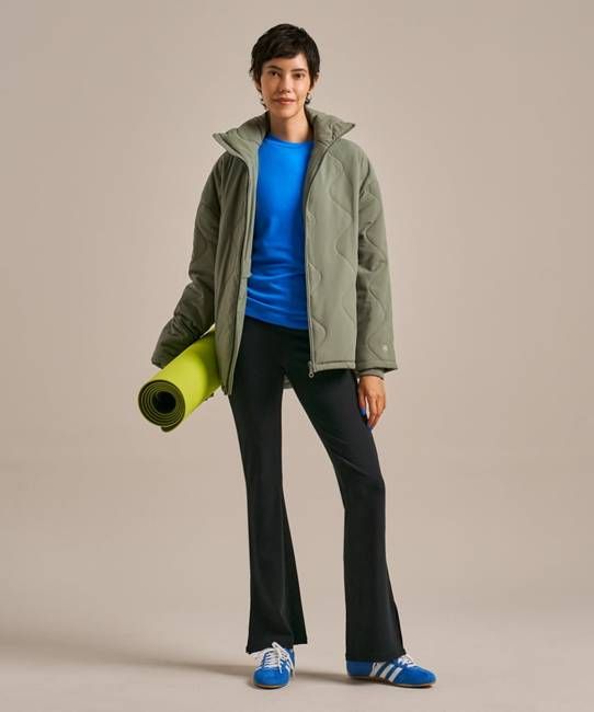 Mallea Crossover Flare Yoga Pants