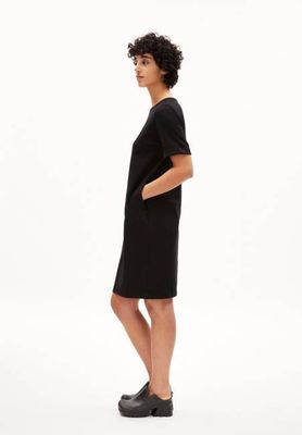 MAAILANA| black