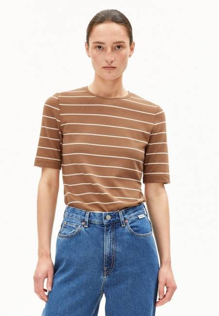 JAANISARA FINE STRIPE T-SHIRT| pale umber-oatmilk