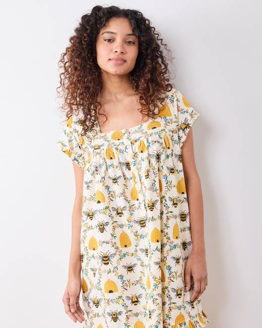 Sweet Bee - Pintuck Nightgown - Cream
