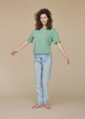 Dakota - 100% Hemp Cropped Tee