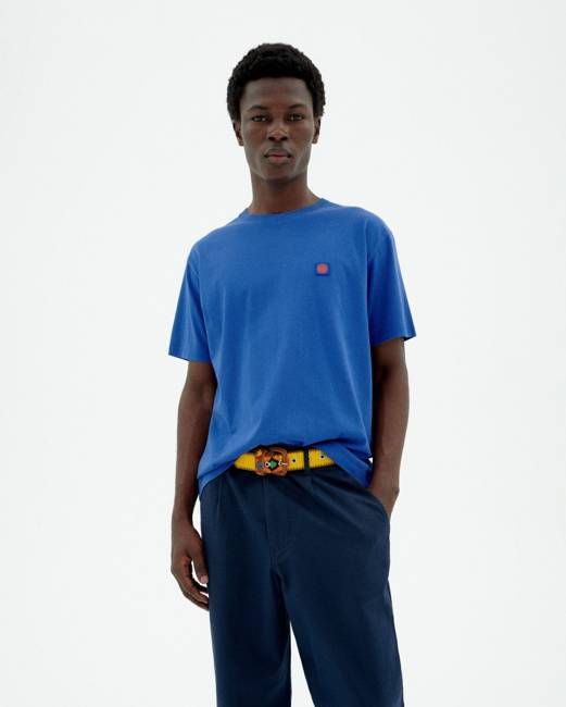 Blue t-shirt back brown sun