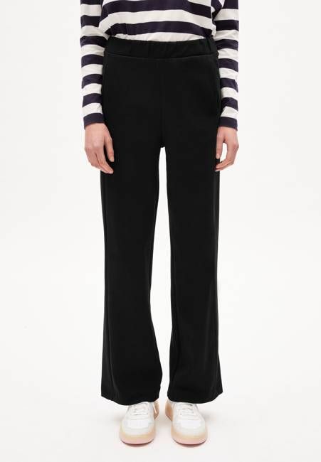 MAARLE| black