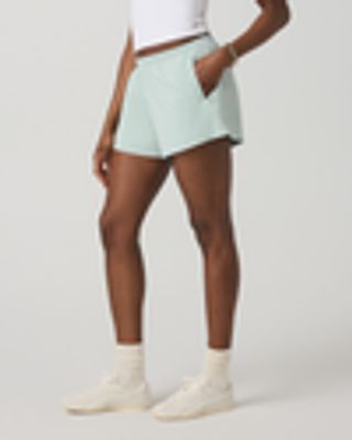 Villa Everyday Short – Women's Storm Blue Lightweight Short – Shorts – Vuori