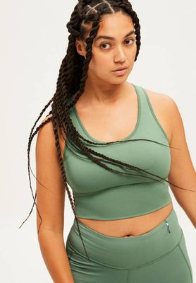 SAANTOSHA LI| rosemary green