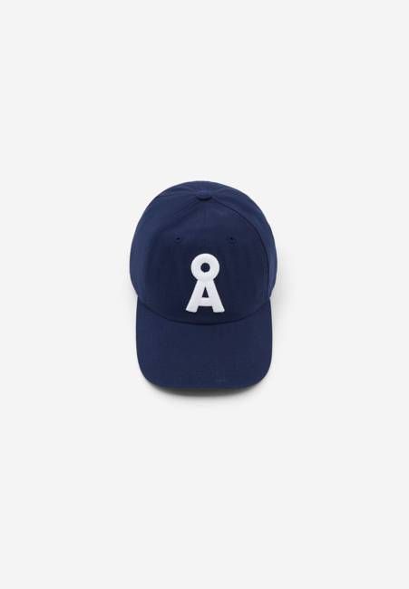 ICONIC Å CAP | tinted navy-broken white