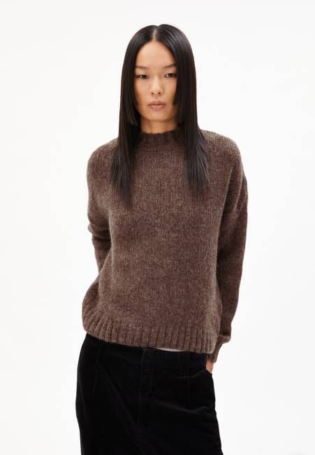 INARAA PUIJPU| deep brown