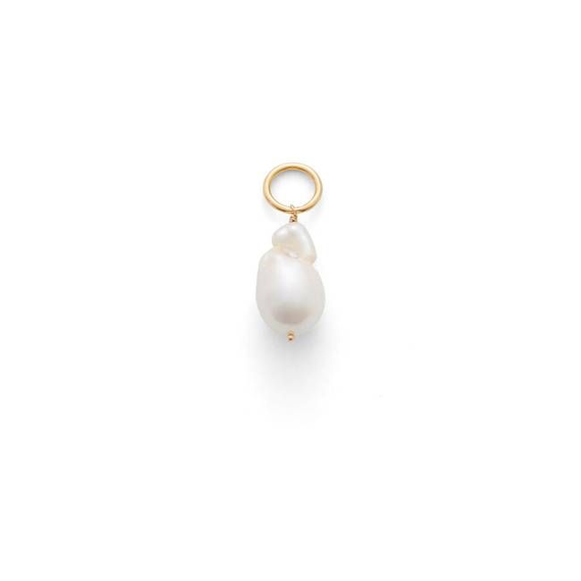 Baroque Pearl Embellishment