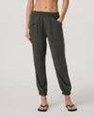 Trestles Twill Jogger | Kale | Vuori