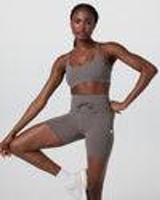 Yosemite Bra | Chia Strappy Sports Bra | Vuori