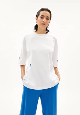 LAAURI STICKAA | white