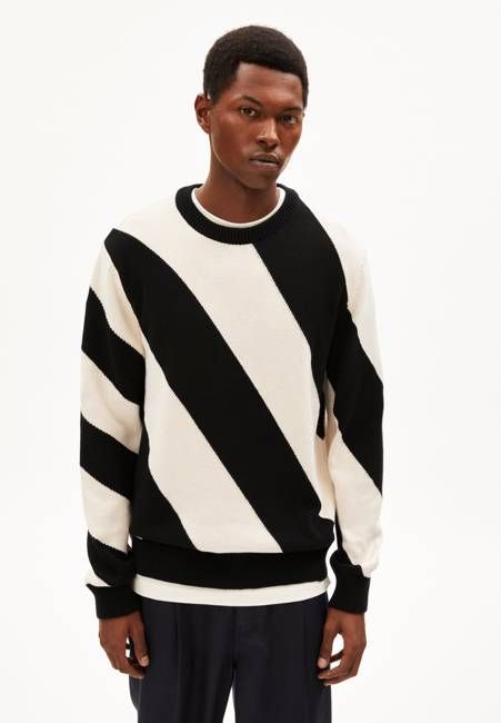 IOAAN | oatmilk-black