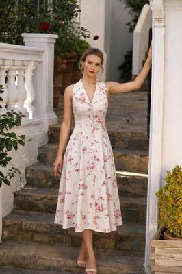 Clarice Spitzenkleid mit Neckholder