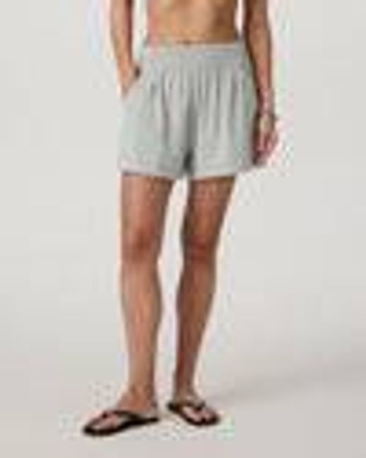Villa Short | Women's Talc Lightweight Shorts | Vuori