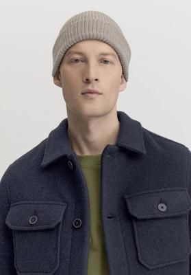 Knitted beanie made from pure organic cotton