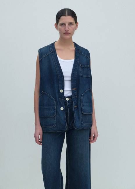 Director's Vest - Medium Roast