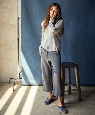 Women's California Crop Sweatpants - Outerworn
