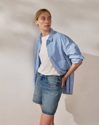 Das Oversize-Shirt - Blau und Weiß gestreift