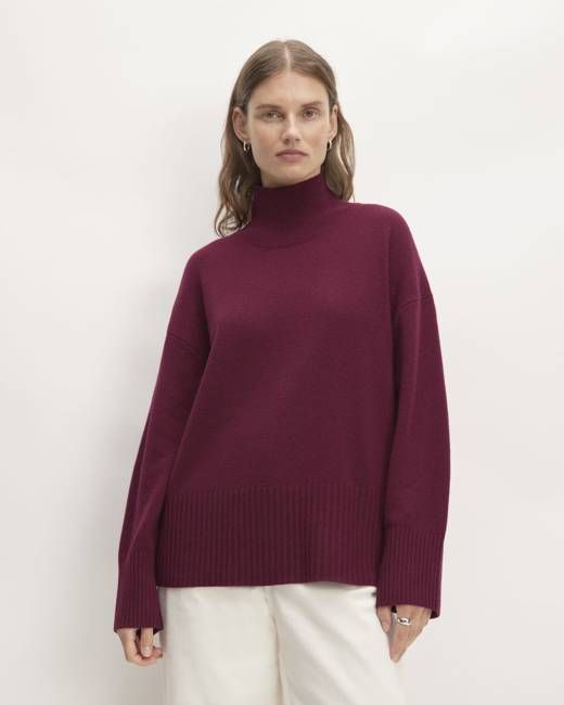 The Cashmere Oversized Turtleneck | Brandy