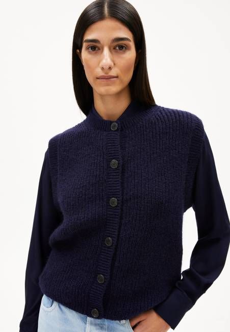 HELGEAA PREMIUM | tinted navy