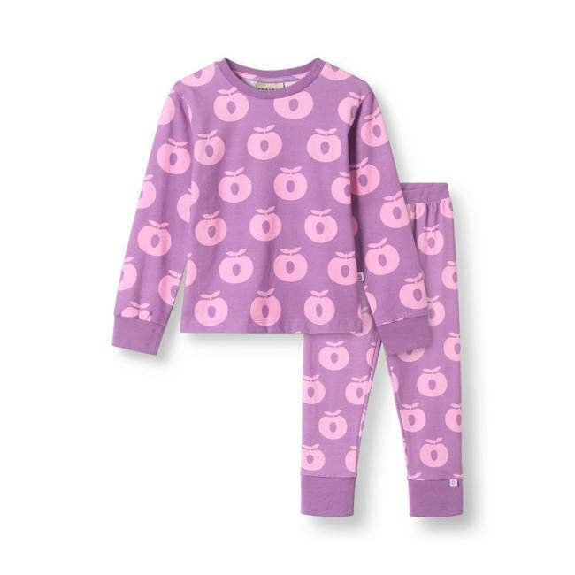 Jubilee nightwear set with apples