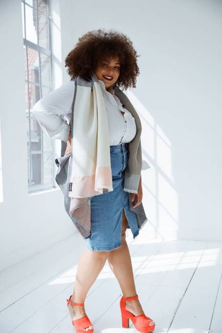 JULAHAS+ Daria Cape Amstel