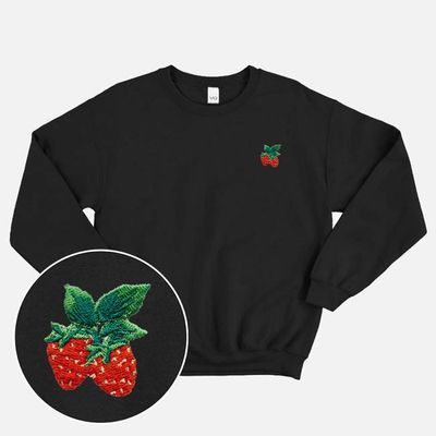 Sweatshirt mit Erdbeerstickerei (Unisex)