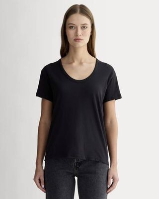 The Air Scoop-Neck Tee | Black