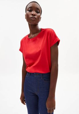 IDAARA T-SHIRT | dark poppy
