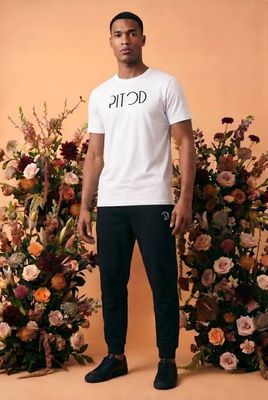 Besticktes Pitod T-Shirt
